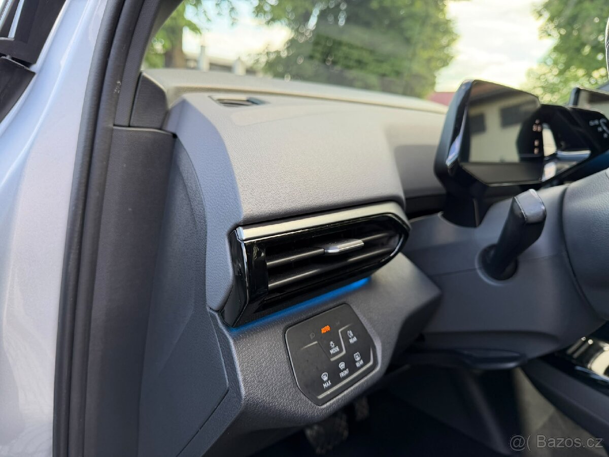 Volkswagen ID.4 PRO 150 KW
- 17