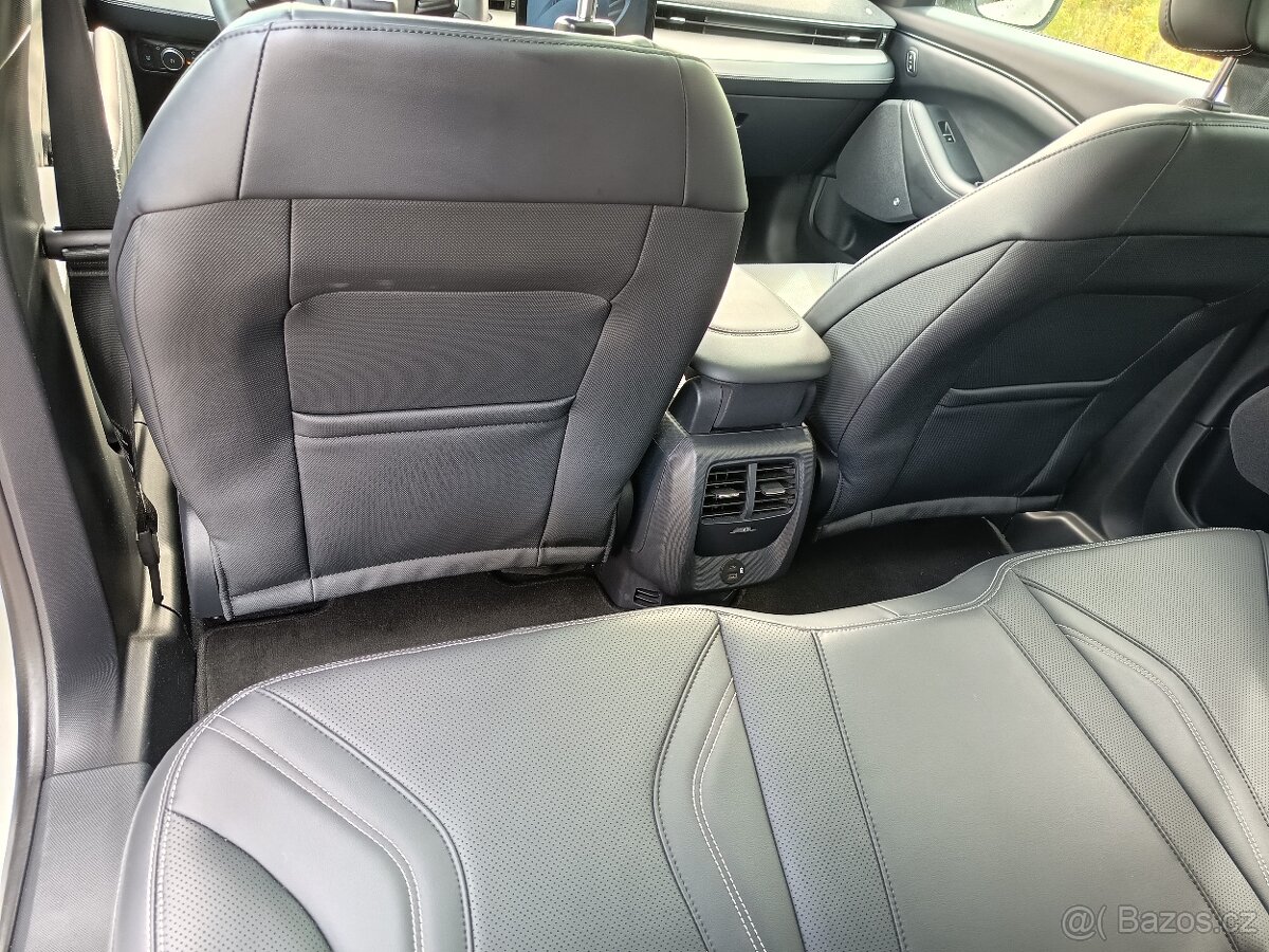 Ford mustang Mach e 99kwh - 17