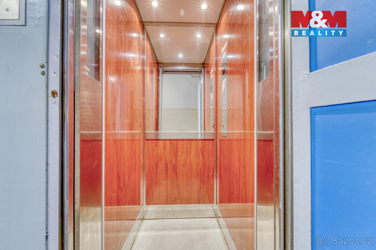 Pronájem bytu 3+1, 77 m², Plzeň, ul. Heyrovského - 17