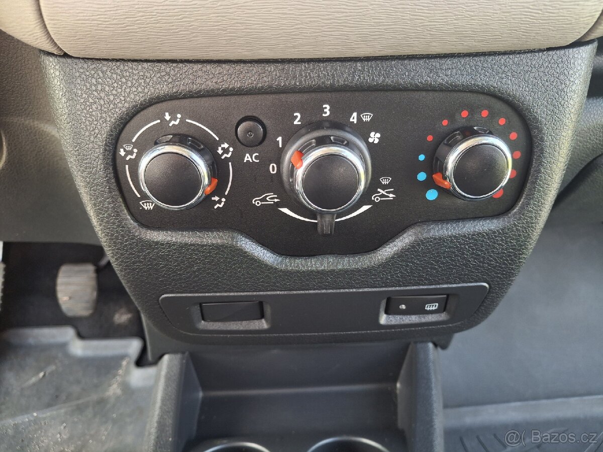 DOKKER 1,6 BENZÍN 61 KW KLIMA 2x ŠOUPAČKY - 17