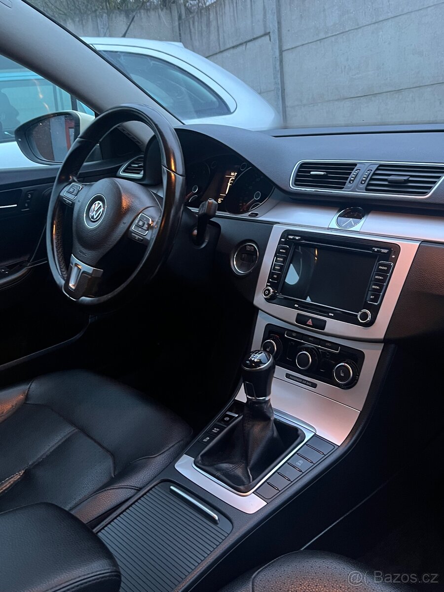 Volkswagen Passat B7 - 17