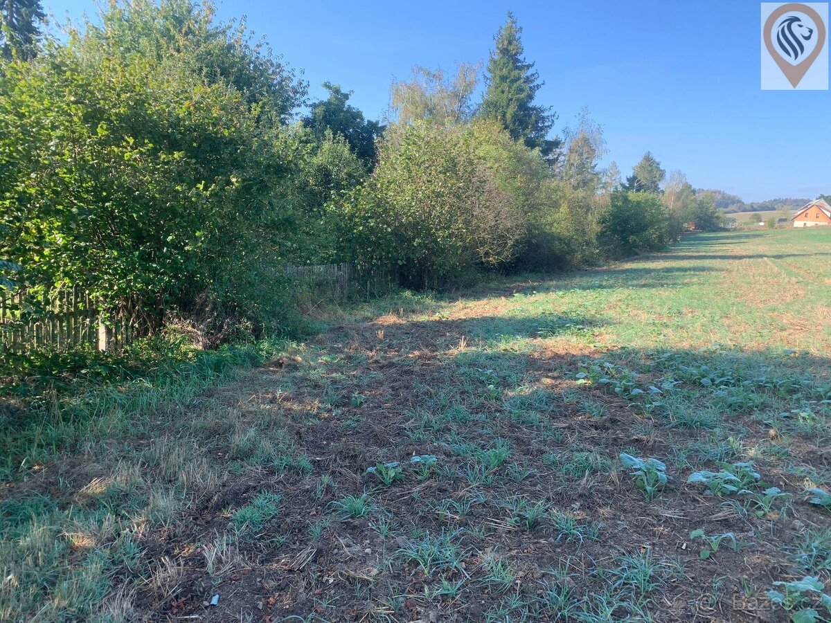 Prodej stavebního pozemku v Postupicích - 17
