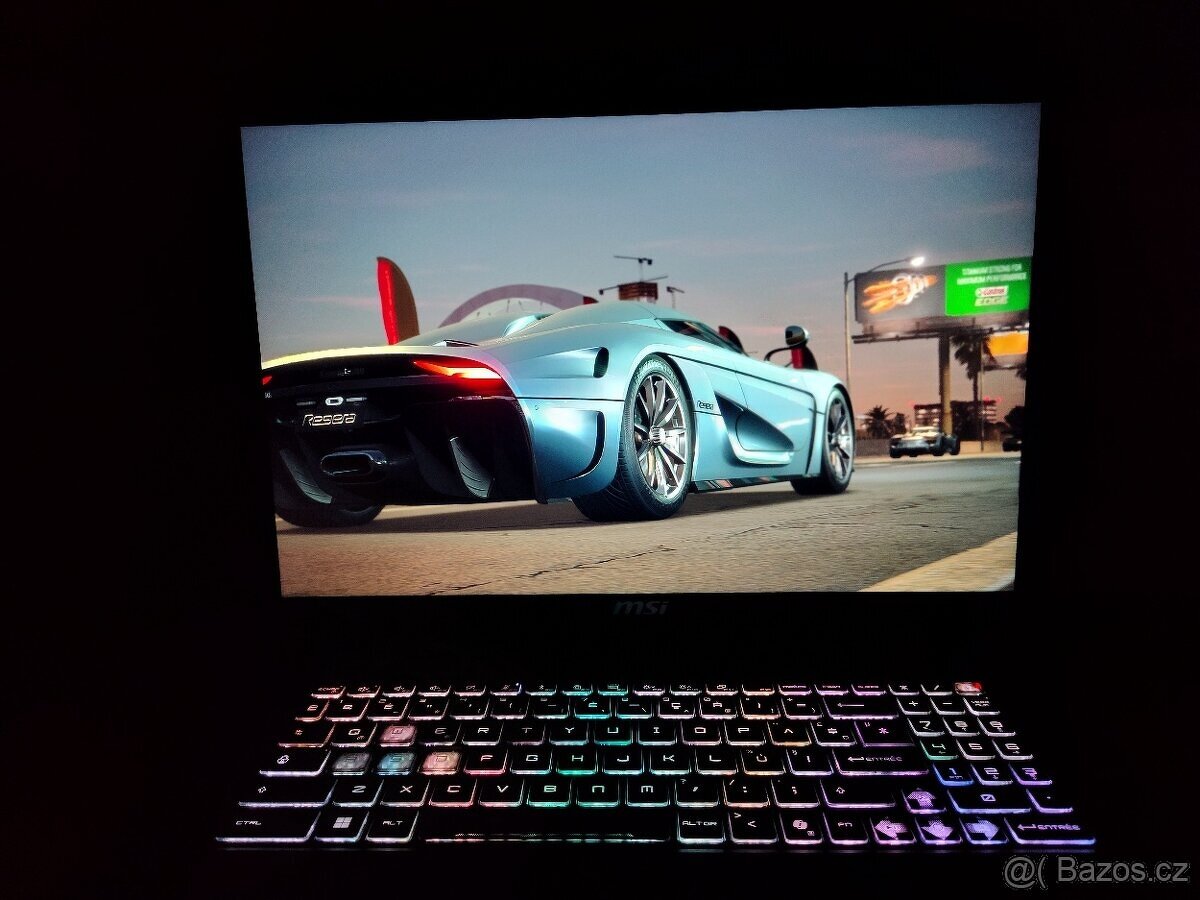 Obří 18" Msi,RTX-5070 Mux,R-9,QHD+,1TB-Záruka - 17