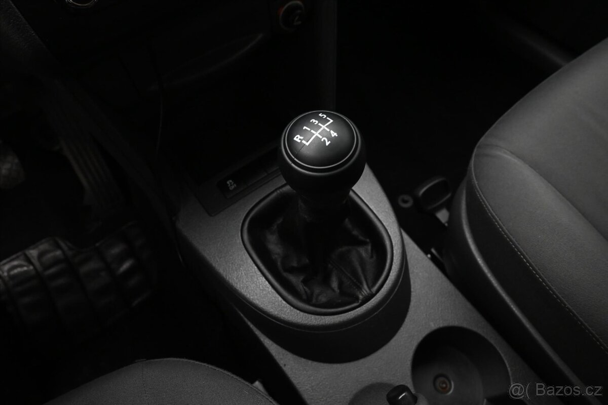 Volkswagen Caddy 1,6 TDI 75 kW - 17