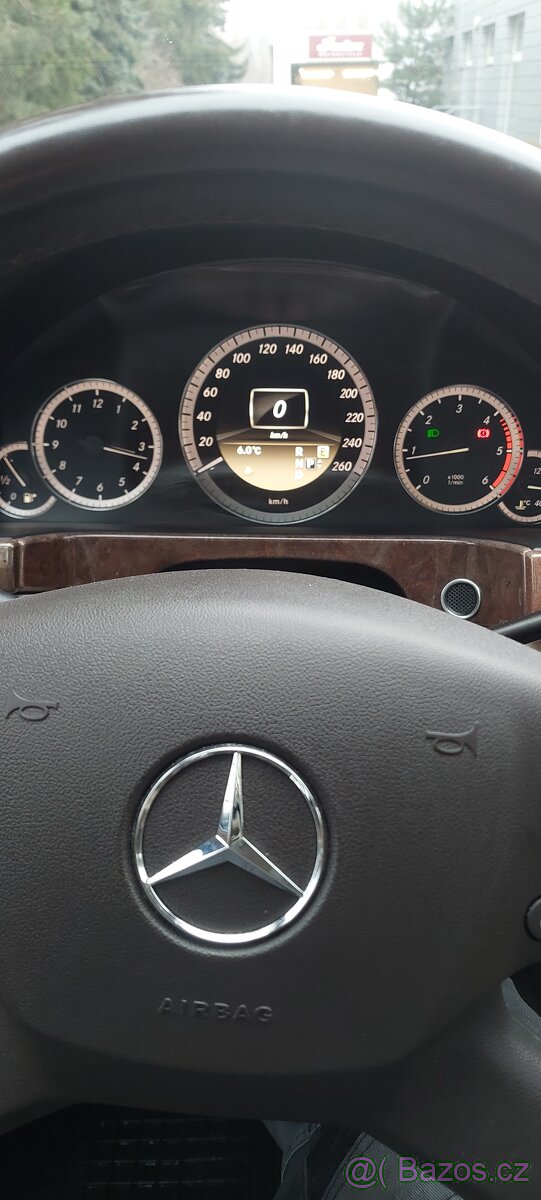 Mercedes-Benz W212 250CDI 4matic - 17