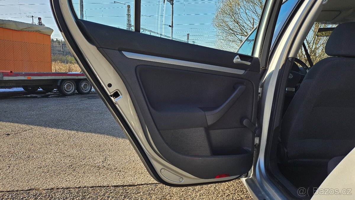 VW Golf 1.9TDI, 2007, TK 12/27, NAVIGACE, Tempomat - 17