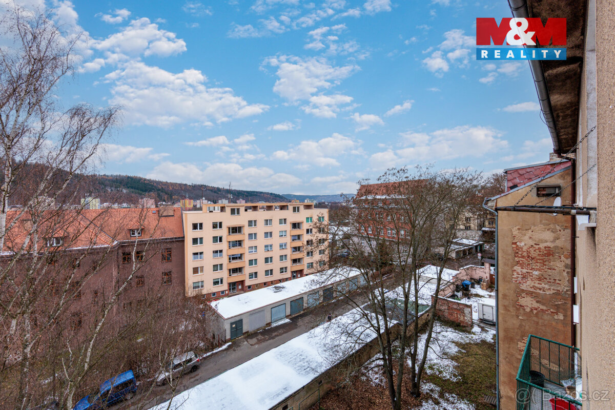Prodej bytu 2+1, 58 m², Karlovy Vary, ul. Sokolovská - 17