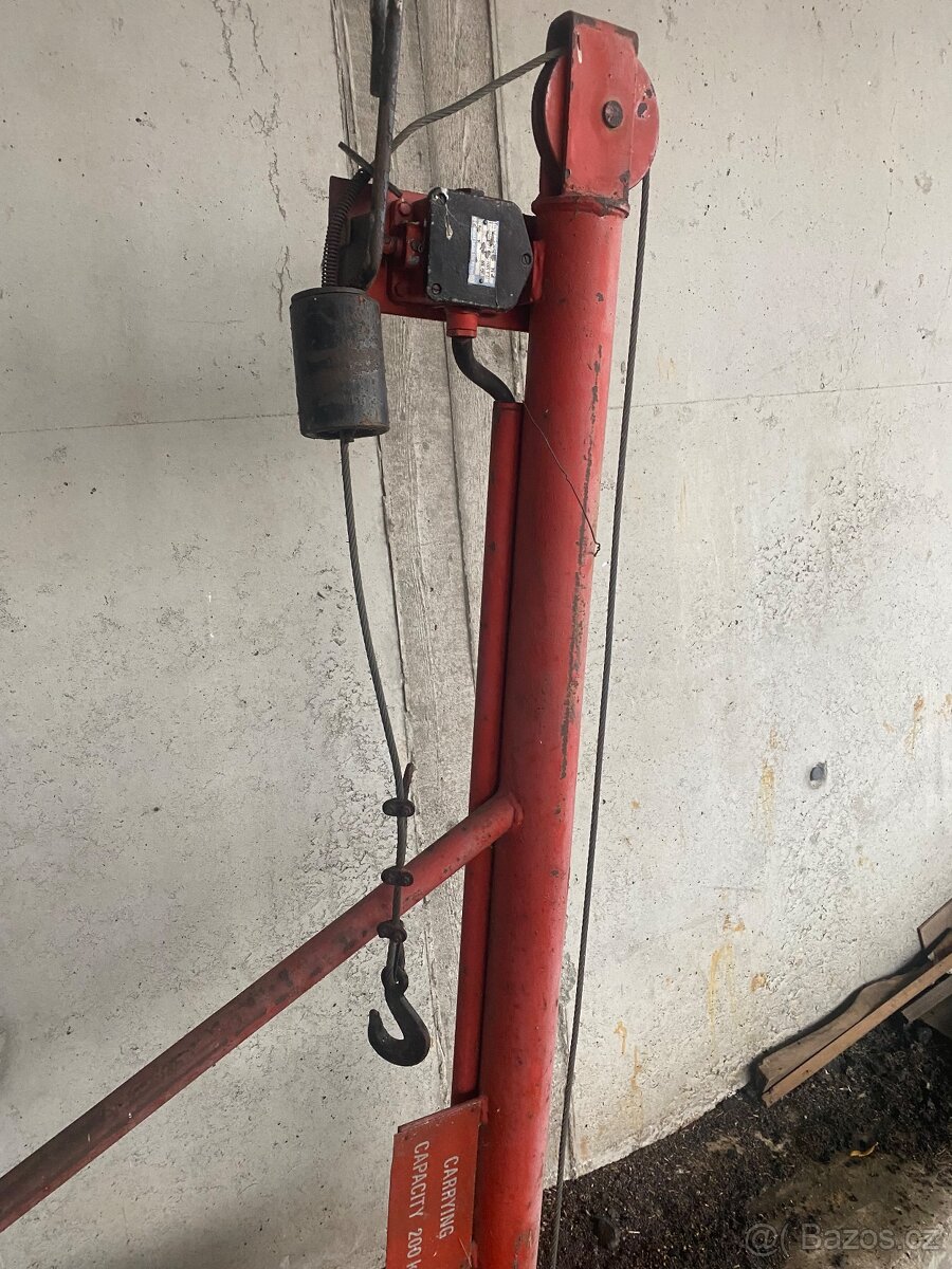 Pracovní plošina Stros - 17