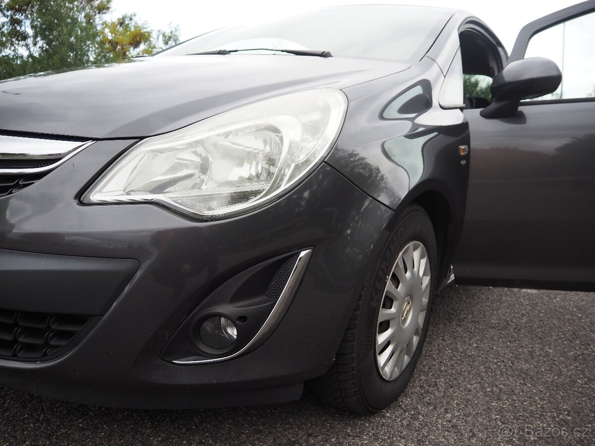 Opel Corsa 1.4 KLIMA, vyhř. sedadla + volant - 17