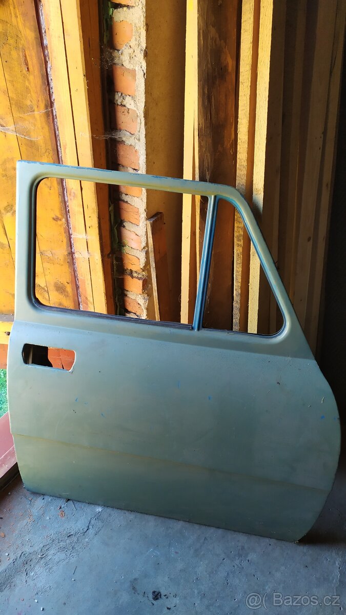 Škoda 100L náhradní díly - 17