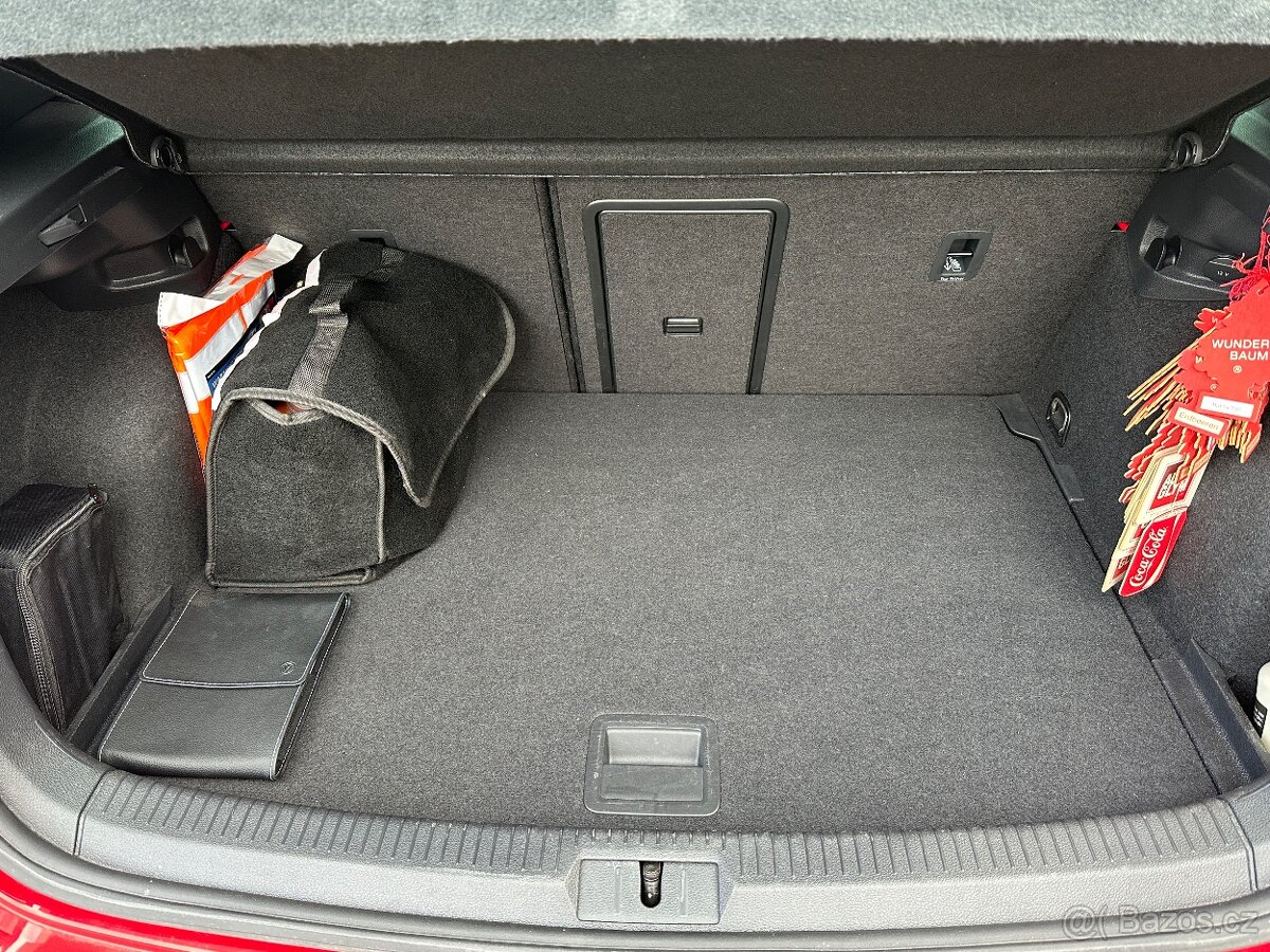 Volkswagen Golf GTI TCR 2.0 TSI, DSG, VIRTUAL, DYNAUDIO - 17