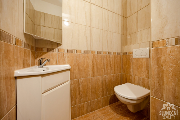 Pronájem bytu 3+kk, 97 m², Uherské Hradiště - Jabloňová - 17