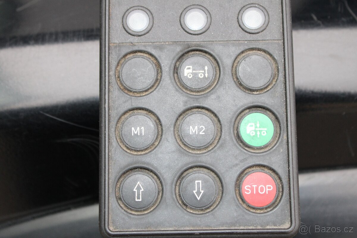 Scania P230, HYDRAULICKÉ ČELO - 17