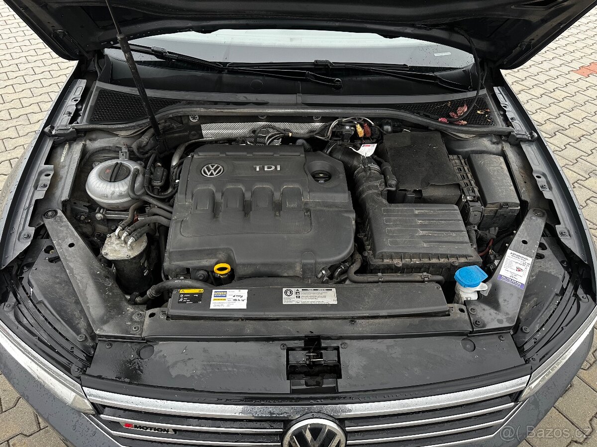 Volkswagen Passat 4Motion / DPH / Top - 17