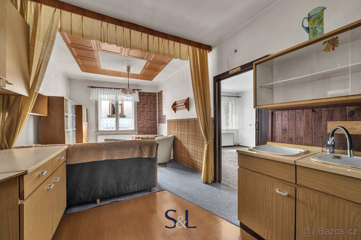 Prodej 1/2 rodinného domu v centru města Česká Kamenice - 17