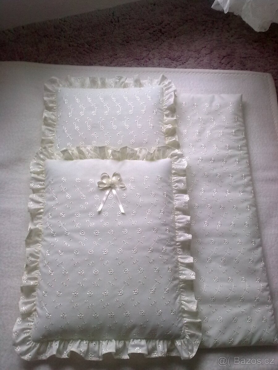 Peřinky do kočárků pro panenky z různých barev-látky Madeiry - 17