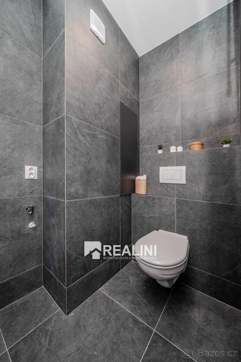 Prodej družstevního bytu 3+1 v Karviné na ulici Borovského - 17