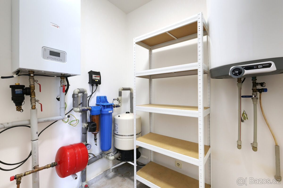 Prodej, rodinný dům 4+1,120 m², Mrtník - 17