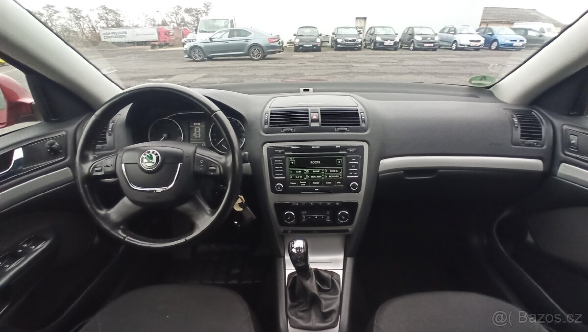 Škoda Octavia 2 1.4 TSI 90 Kw Elegance - 17