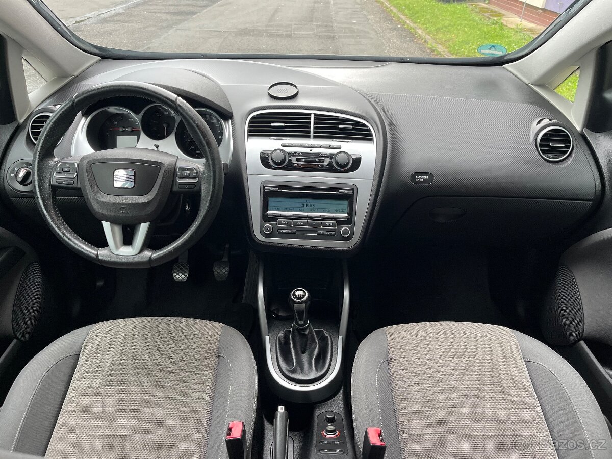 Seat Altea XL 1,4 TSi / servis.kn./ - 17