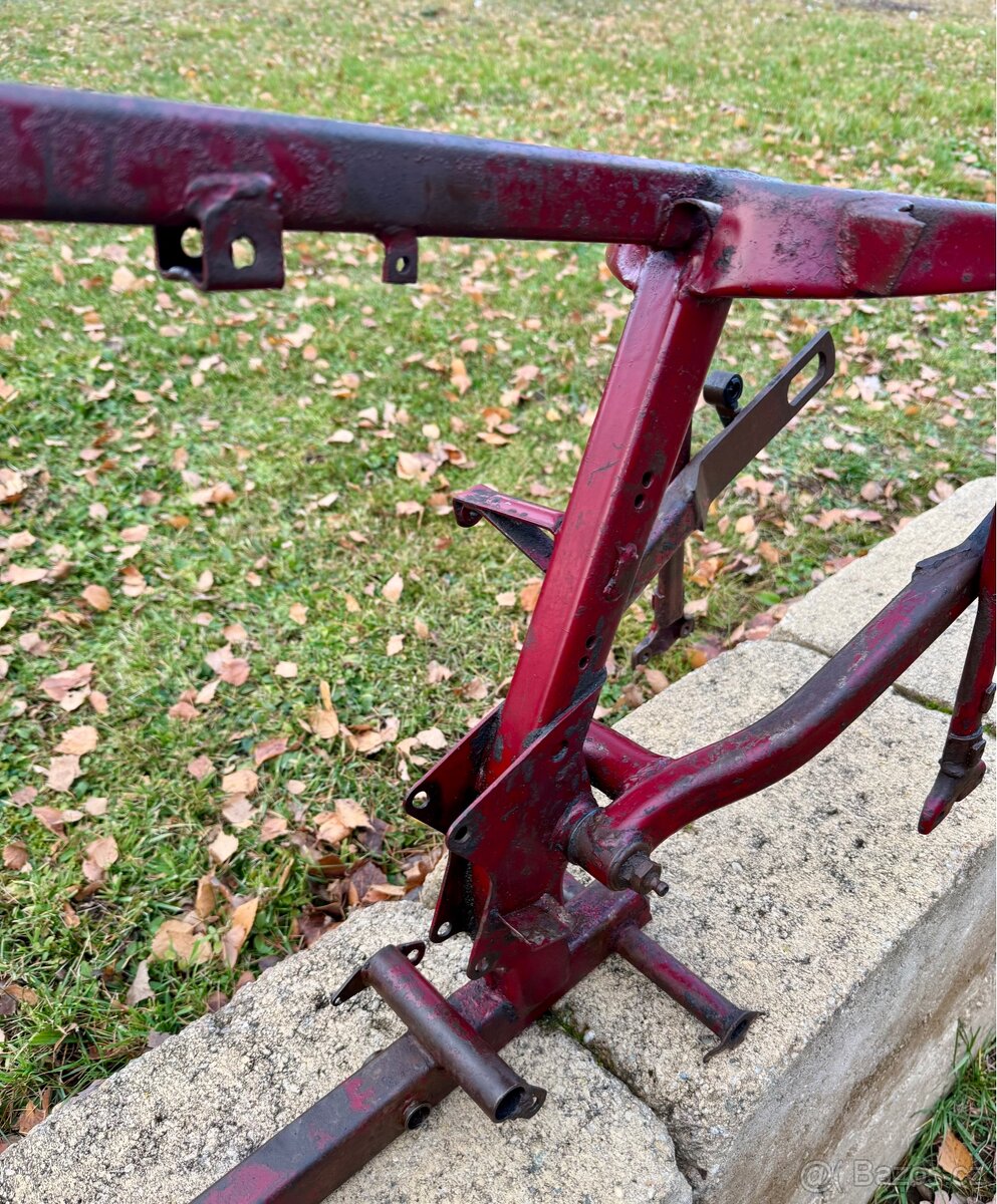 Jawa CZ 250 353 - rám s anglickým štítkem - 17