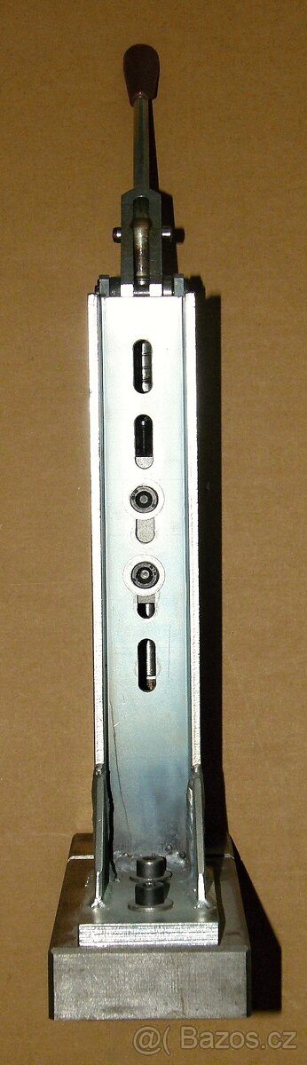 Ruční pákové lisy - 4ks - 17