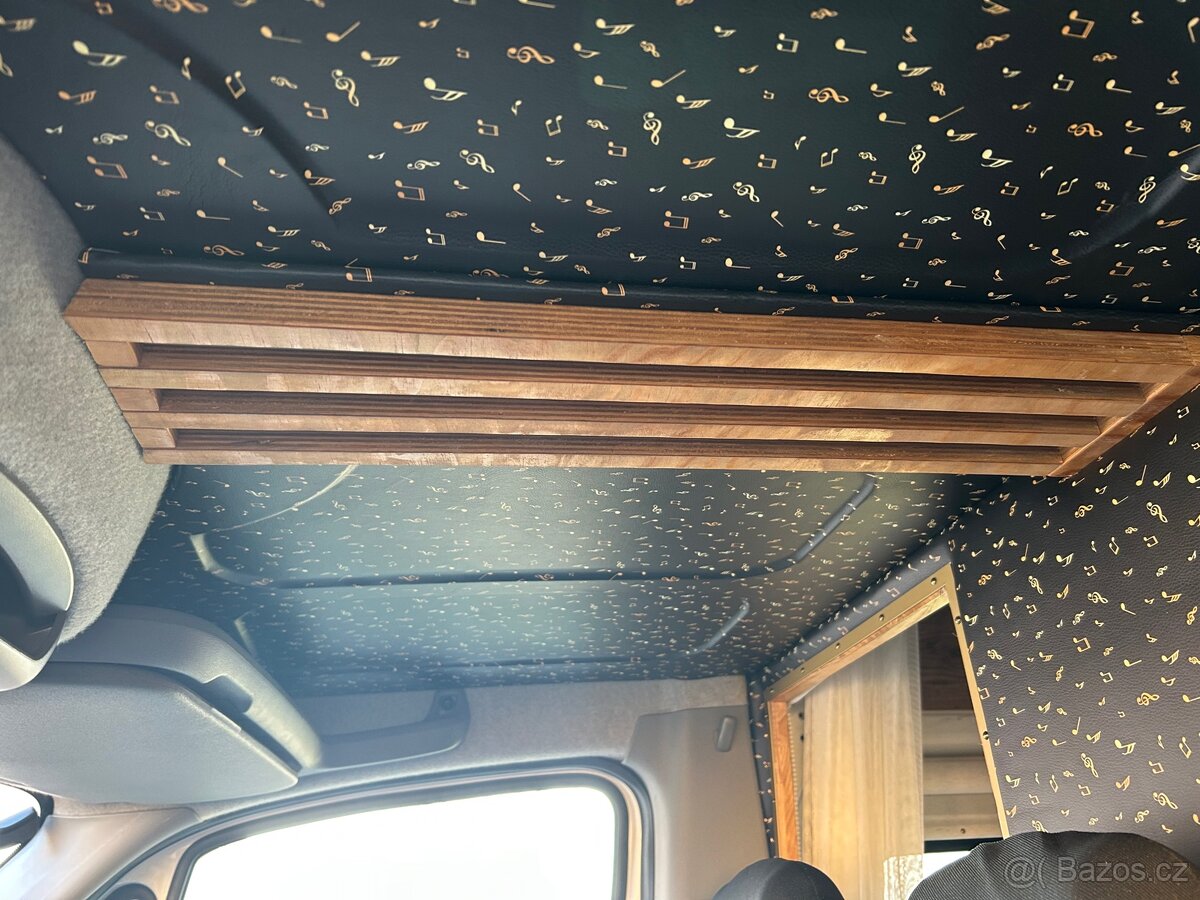 Obytná dodávka - 17