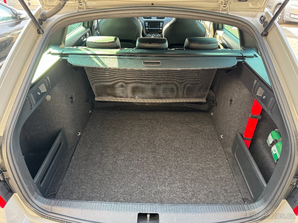 Škoda Octavia combi RS 2.0 TSI Challenge r.v.2016 - 17