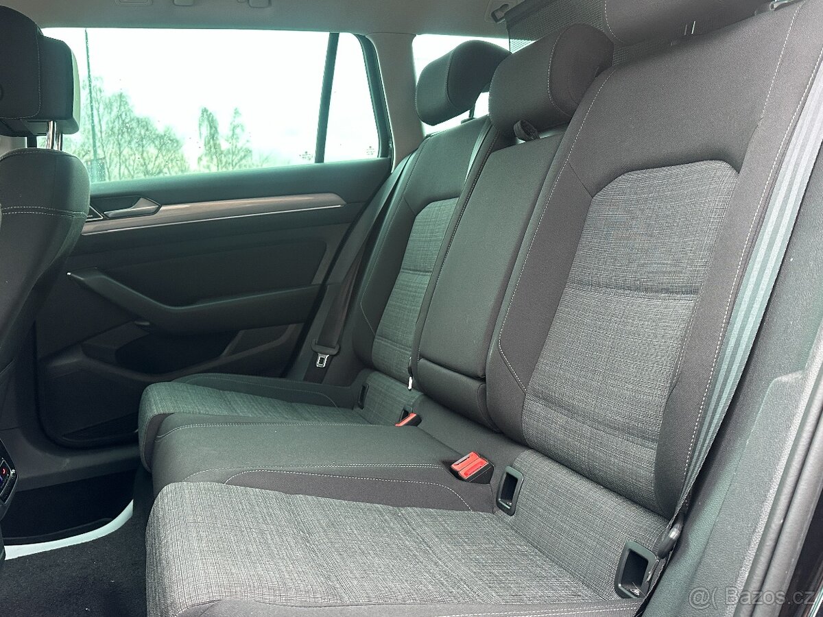 Volkswagen Passat 2021 - 17