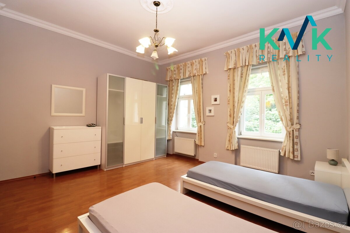 Lukrativní bydlení v Zahradní ulici v Karlových Varech - 17