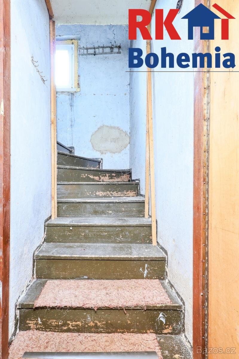 Prodej rodinného domu 2+1 s garáží s pozemkem 1177 m2 v Česk - 17