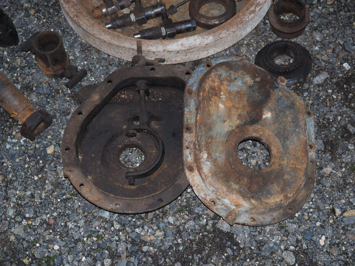 Prodám stabilní motor Škoda Plzeň ze 30. let. - 17