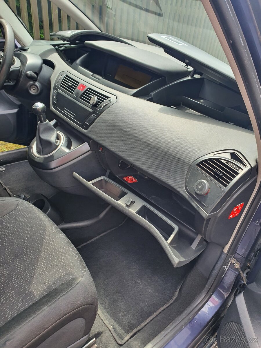 Citroën C4 Picasso - 17