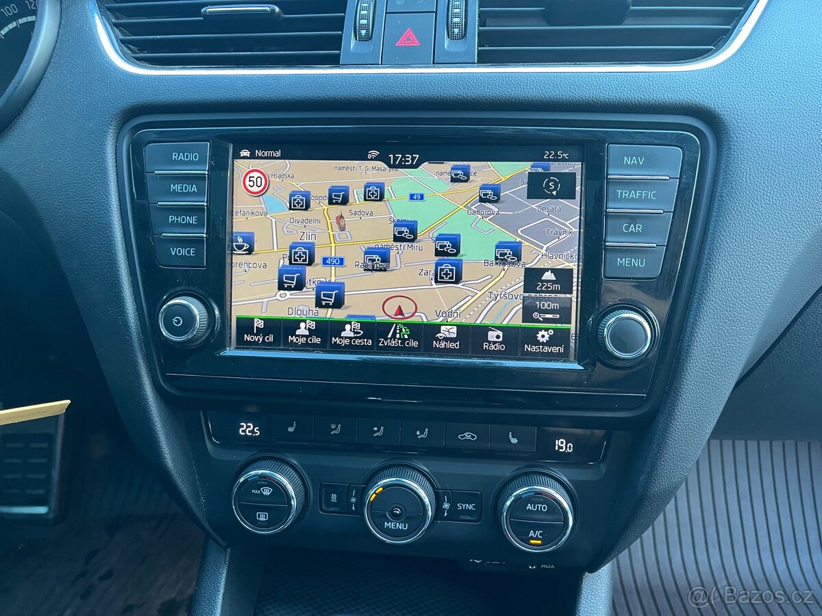 Škoda Octavia III RS 2.0TDI DSG - na splátky bez registru - 17