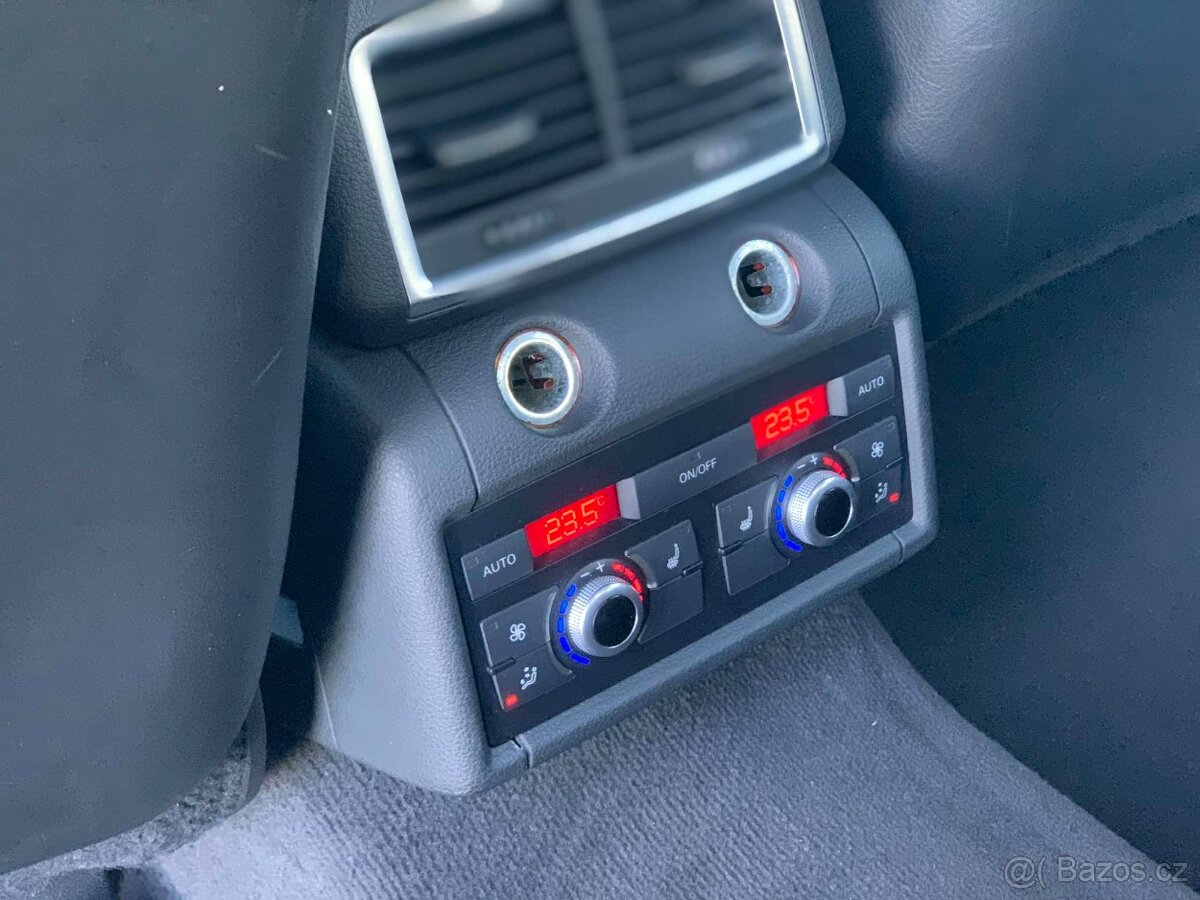 Audi Q7 S-line V8 4.2TDi 250kw/Automat/Quattro/Webasto - 17