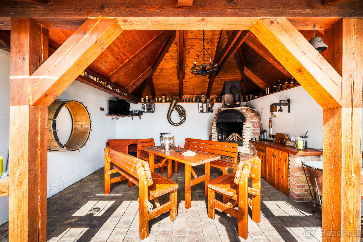 Atypický mezonetový byt 5+kk - 17