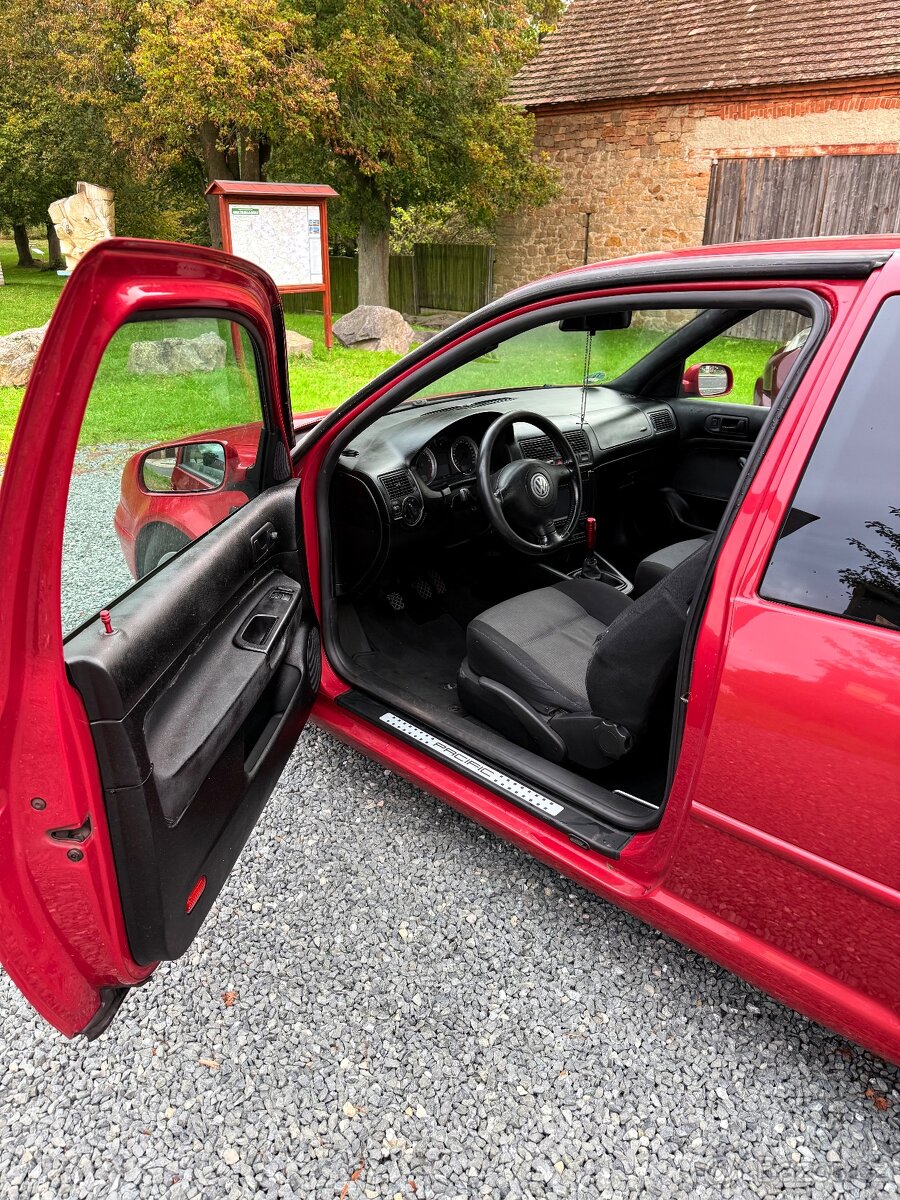 VW Golf 4 1.6 Pacific - 17
