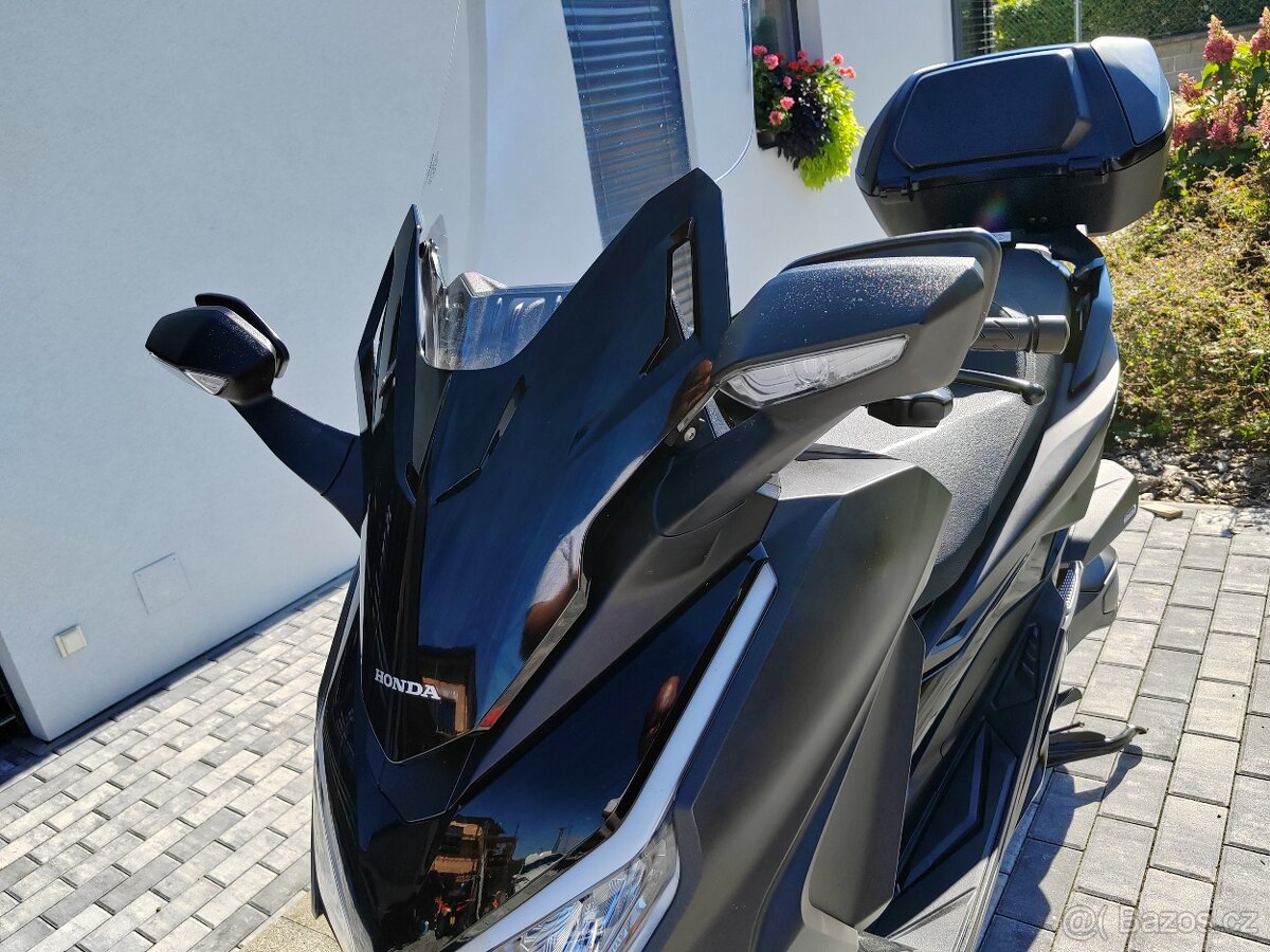 Honda Forza 350 - 17