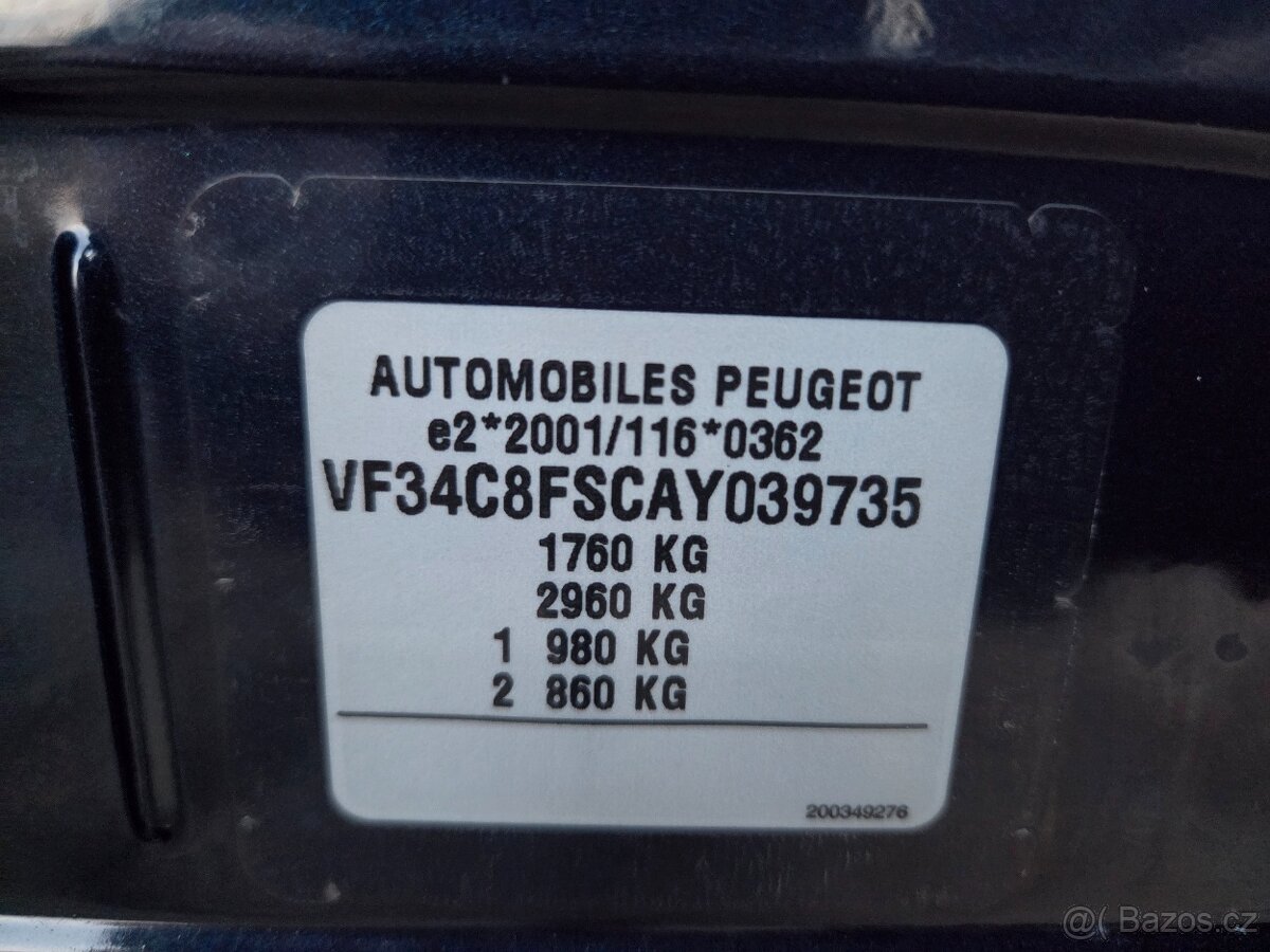 Peugeot 308 - BENZÍN 1.4 - 2010 - 151tis/KM - 17