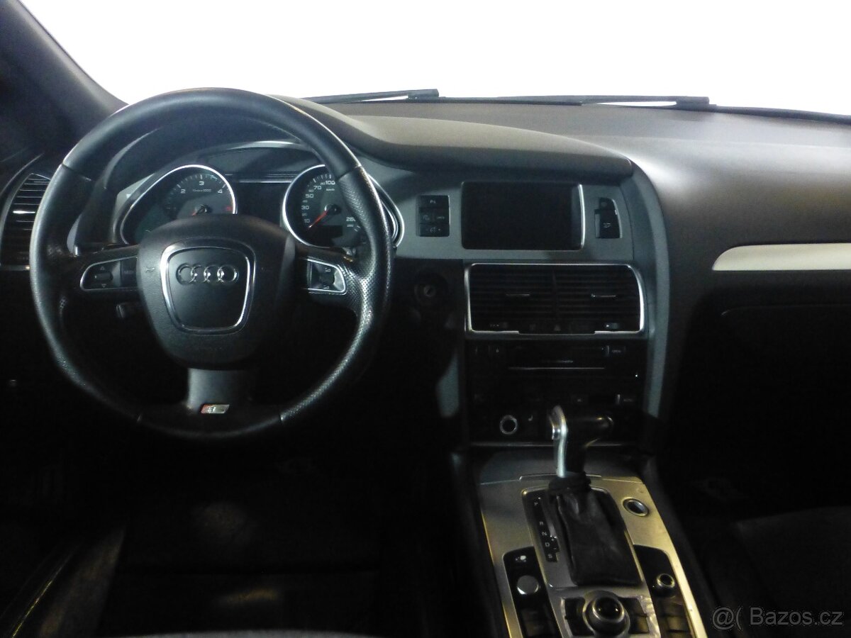 Audi Q7 3,0TDI XENONY NAVI VZDUCH - 17