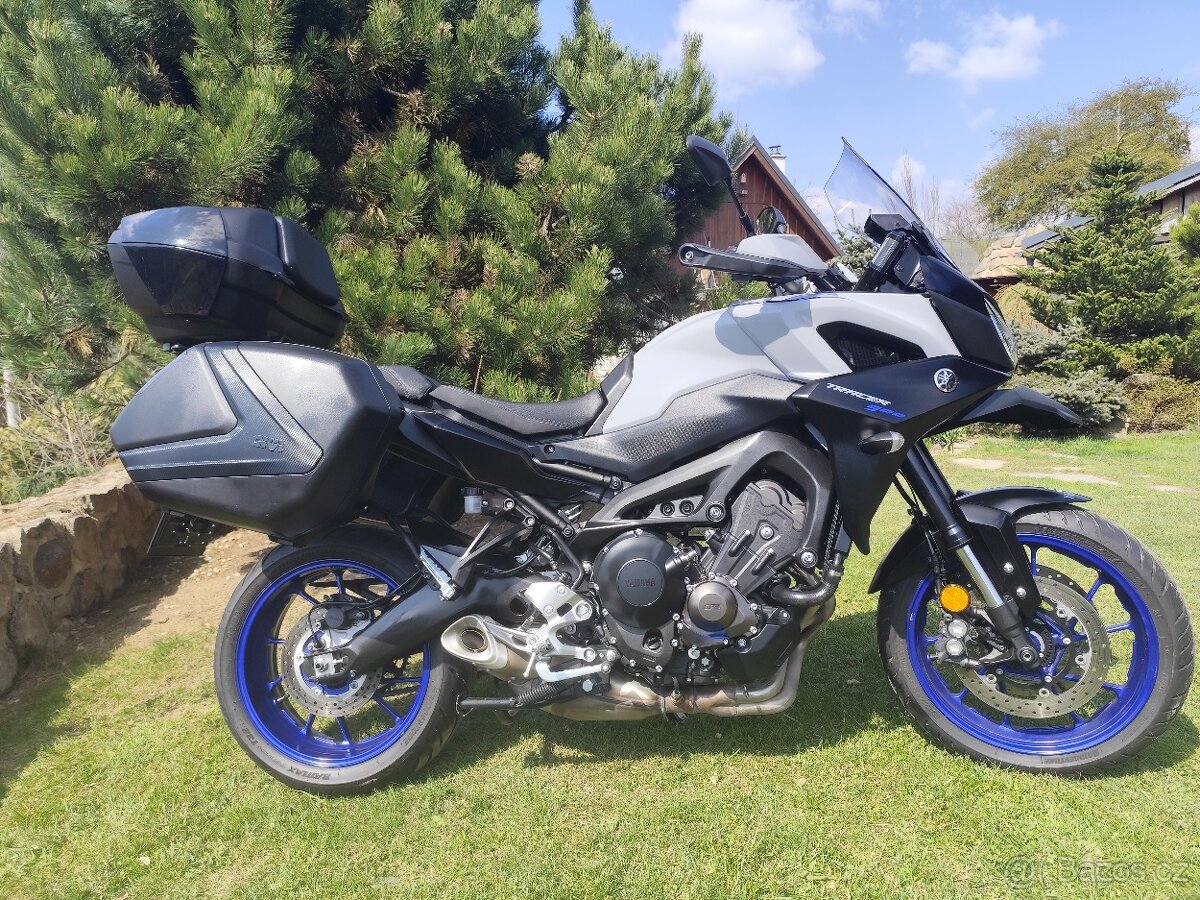 YAMAHA TRACER 9 - 17