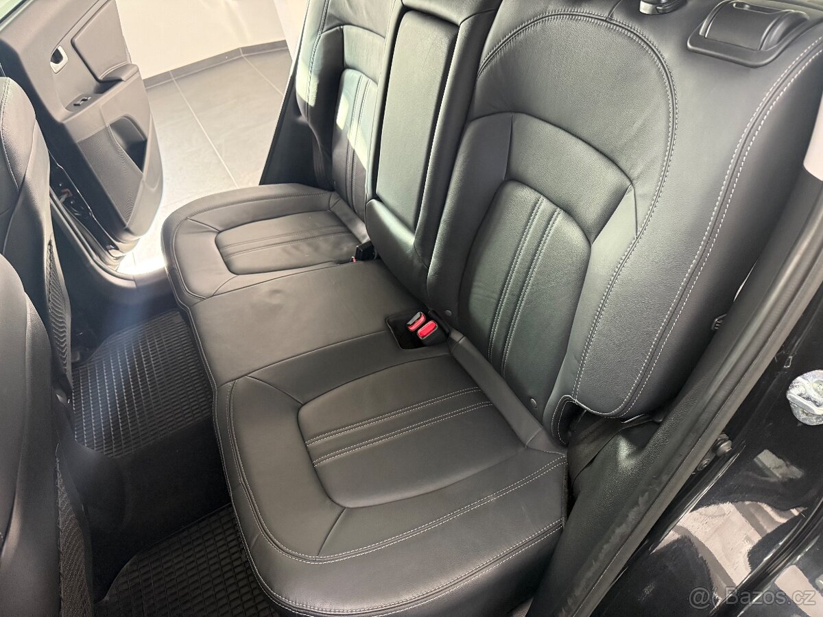 KIA Sportage 2.0 CRDi AWD | 135 kW | PANORAMA | KŮŽE | NAVI - 17