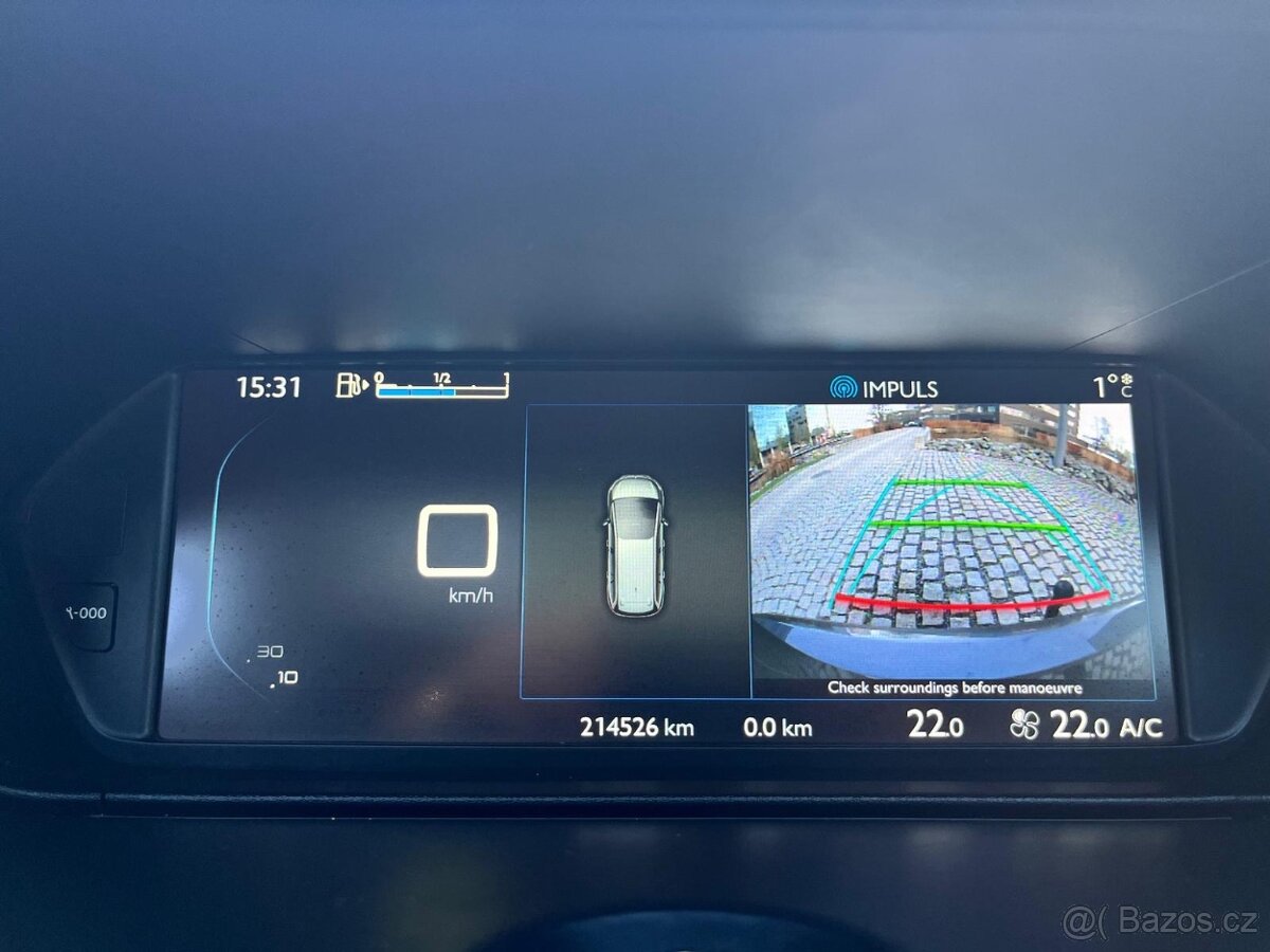 Citroën Grand C4 Picasso 2.0HDi MANUÁL KAMERA SERVISKA TAŽNÉ - 17