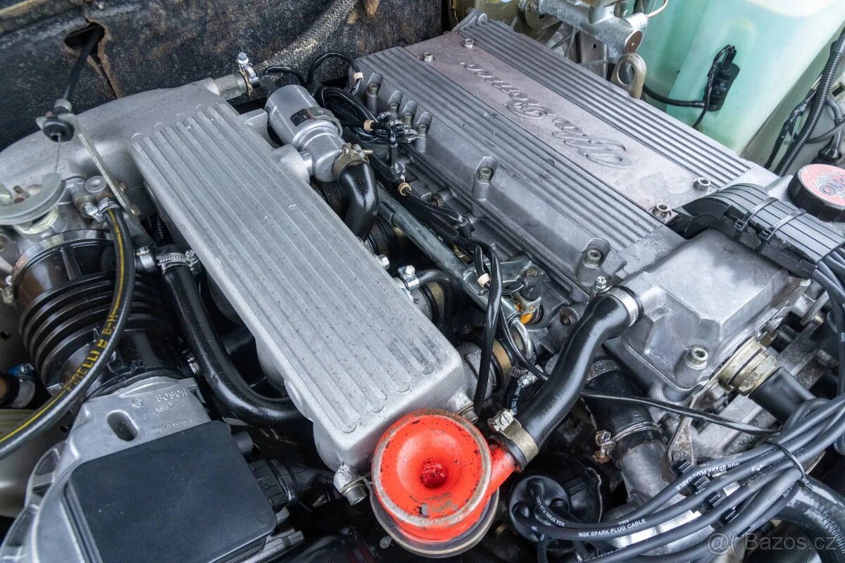 Alfa Romeo 75 2.0 Twin Spark 1988 - 17