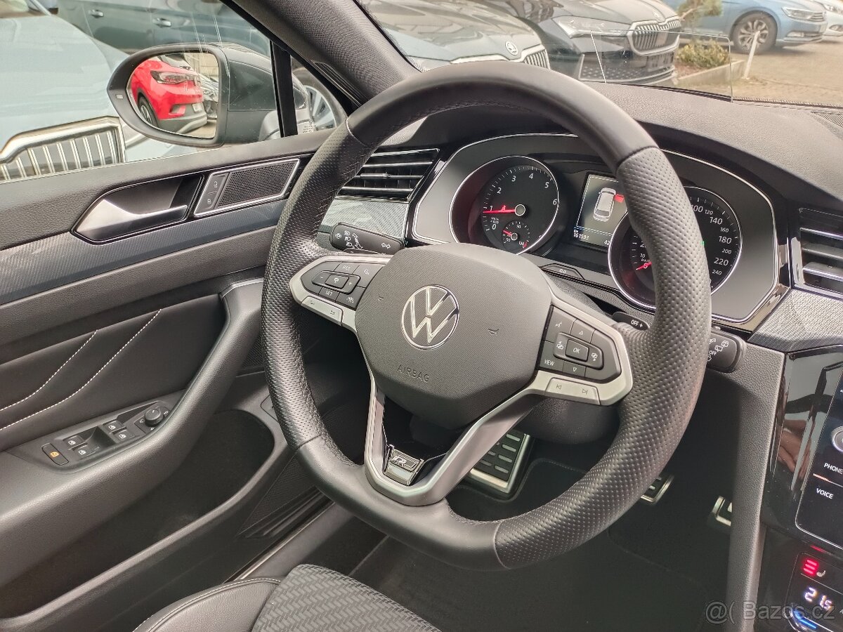 VW Passat B8 Variant TSI 140kW DSG R-Line - záruka Autodraft - 17