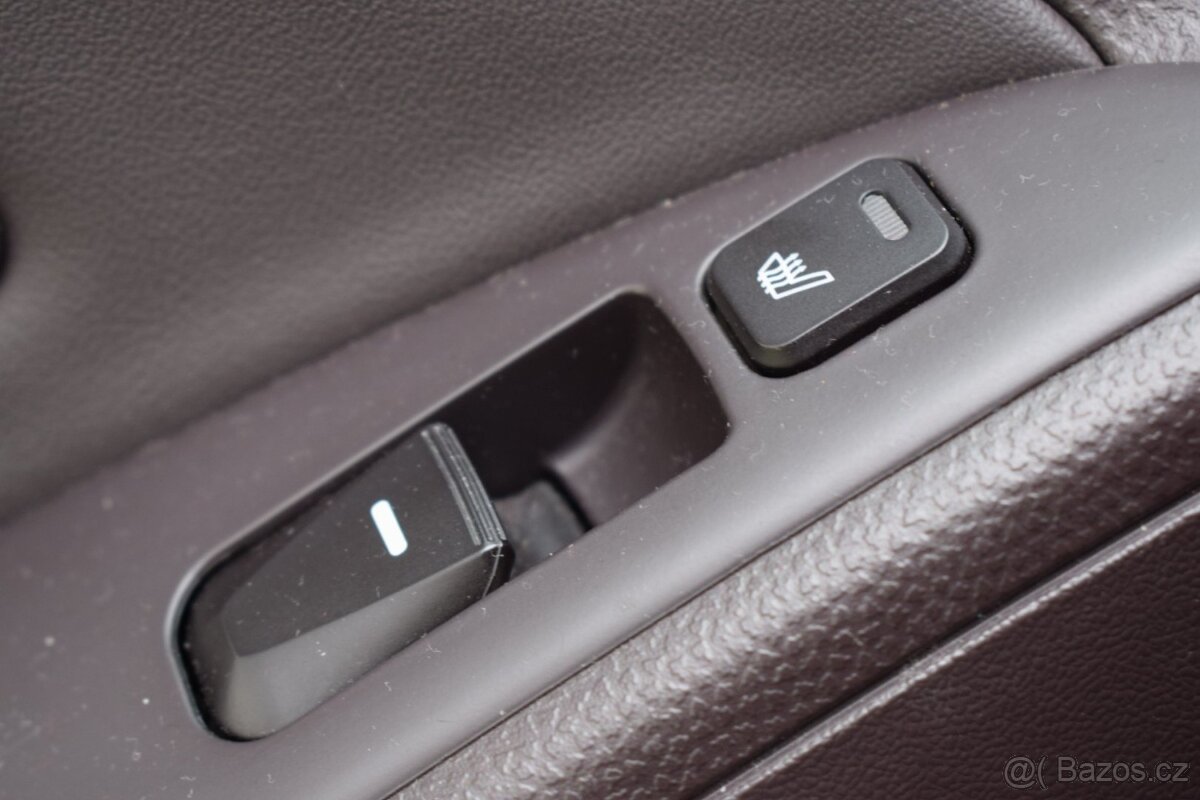 Hyundai ix35 2.0 CRDi 4X4/ČR PŮVOD/MANUÁL/ - 17