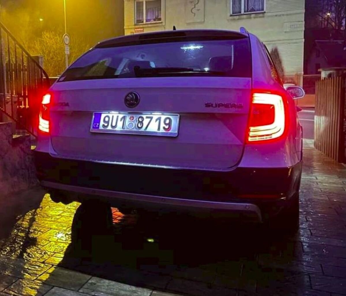 LED OSVETLENIE ZNACKY SPZ EVC - CANBUS - 17