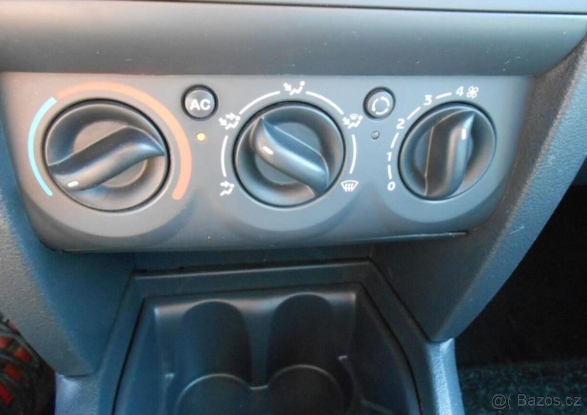 Renault Clio 1,2 55 kW KLIMA Historie benzín - 17