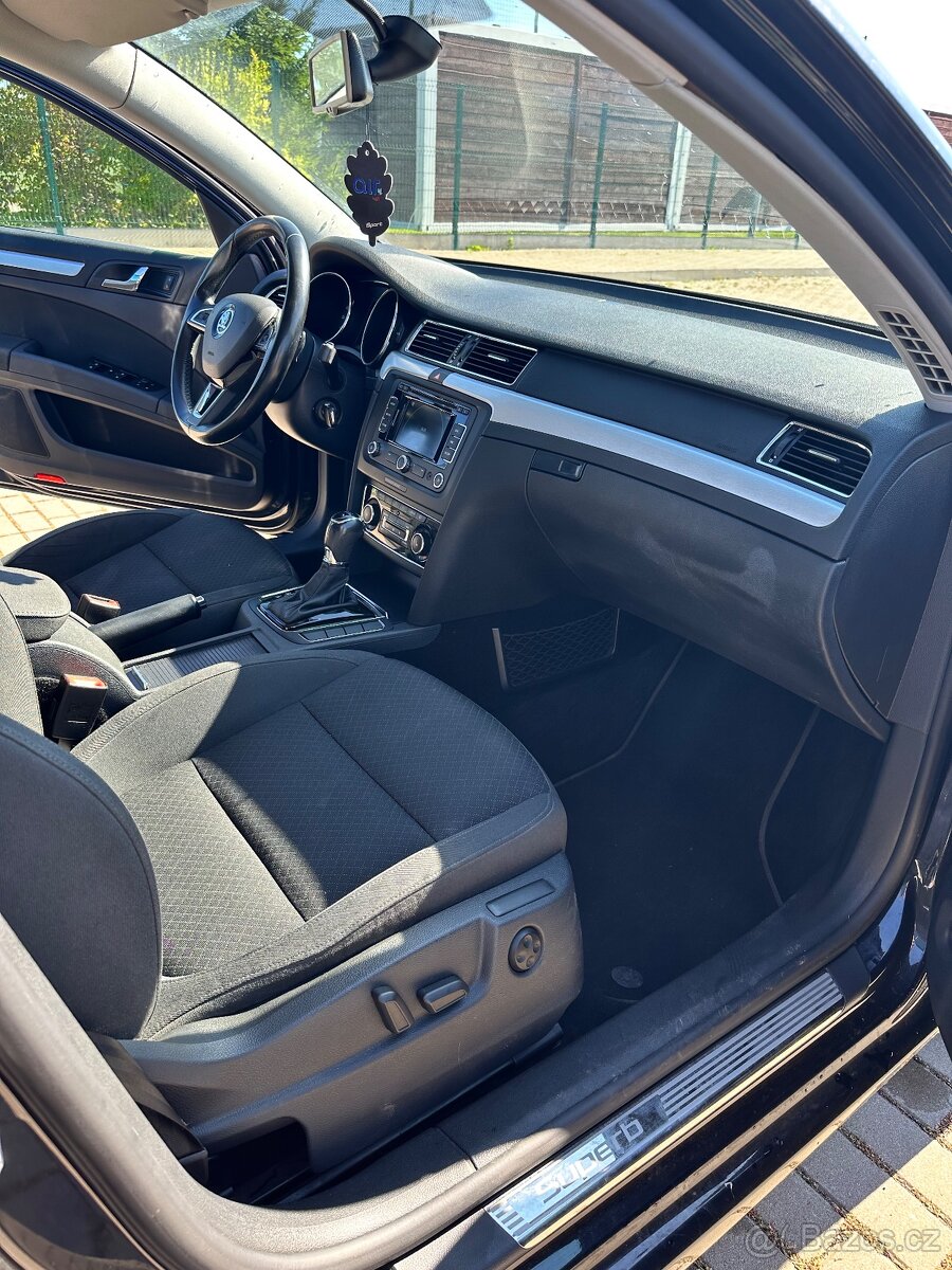 ŠKODA SUPERB II FACELIFT, DSG, XENONY, LED SVĚTLA - 17