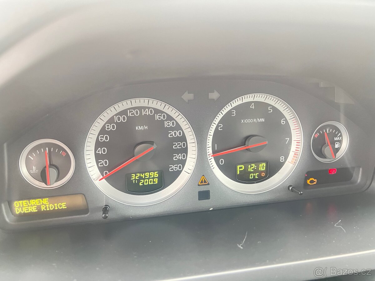 Volvo xc90 - 17